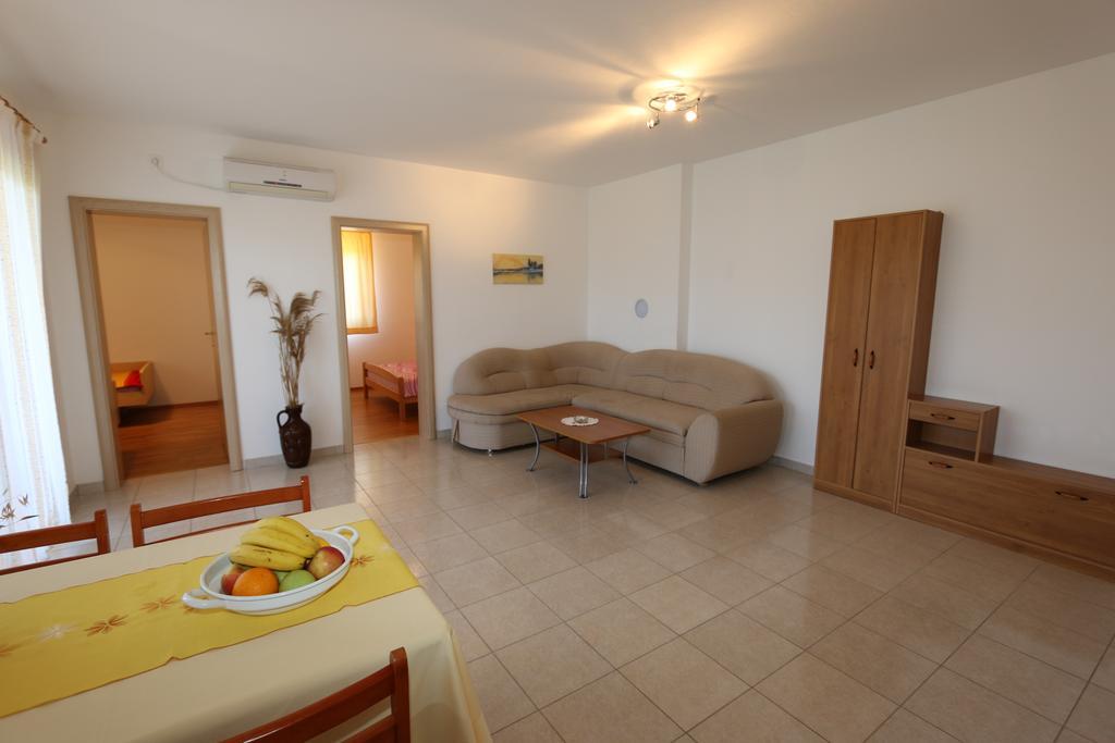 Apartments Dudovic Шіло Екстер'єр фото
